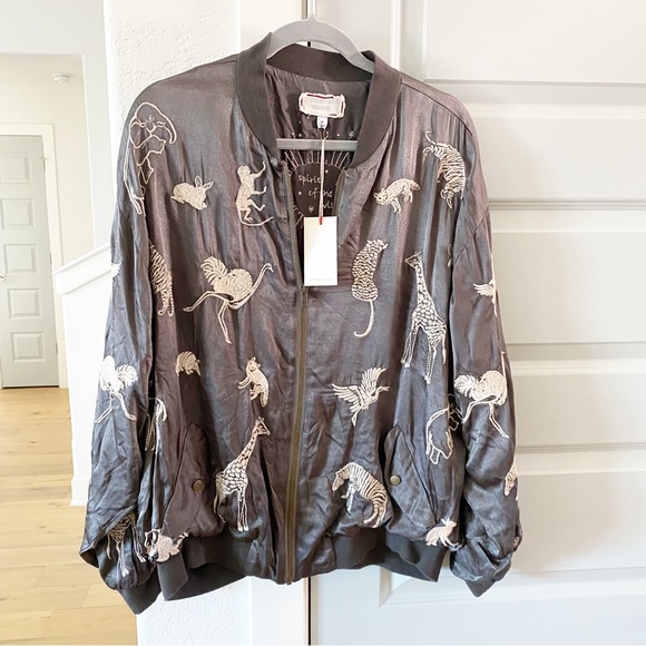NWT Johnny Was Fauna Animal Embroidered Satin Bomber Jacket - Picture 2 of 7